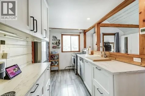 716 Sandy Bay Road Dunnville ON N1A 2W6