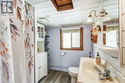 716 Sandy Bay Road Dunnville ON N1A 2W6