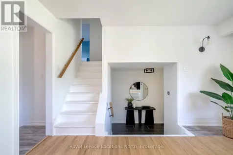 26 Dickson Road Collingwood ON L9Y 2X3