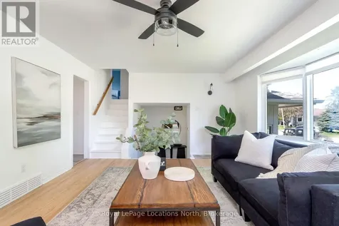 26 Dickson Road Collingwood ON L9Y 2X3