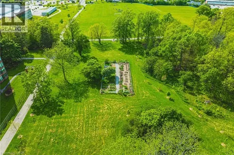 180 Limeridge Road West Hamilton ON L9C 7H7