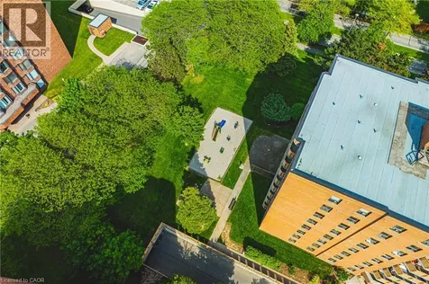 180 Limeridge Road West Hamilton ON L9C 7H7