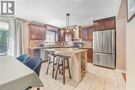 21 Davinci Boulevard Hamilton ON L9B 0C5