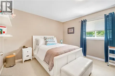 21 Davinci Boulevard Hamilton ON L9B 0C5