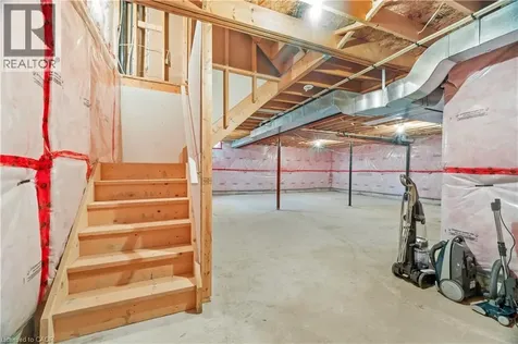 21 Davinci Boulevard Hamilton ON L9B 0C5