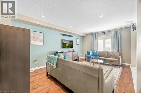 21 Davinci Boulevard Hamilton ON L9B 0C5