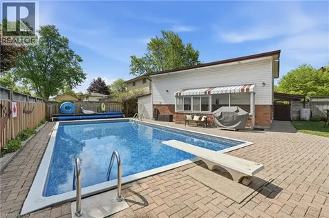 45 Tanglewood Terrace Brantford ON N3R 3R8