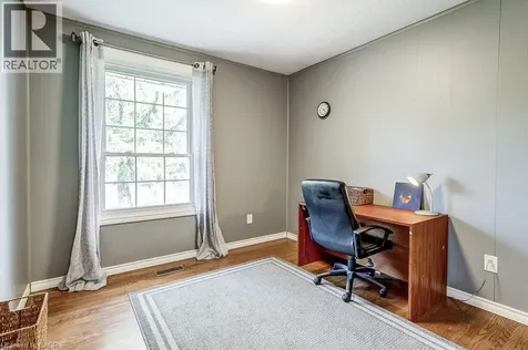 633 Sheraton Road Burlington ON L7L 4B3