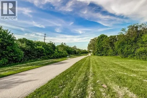 633 Sheraton Road Burlington ON L7L 4B3