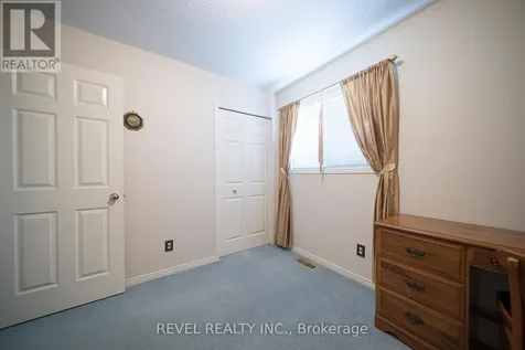 23 Trillium Way Brantford ON N3R 7T7