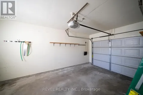 23 Trillium Way Brantford ON N3R 7T7