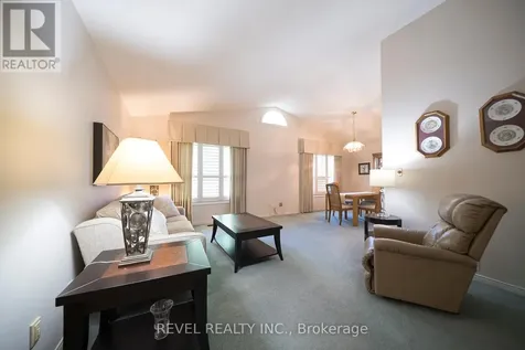 23 Trillium Way Brantford ON N3R 7T7