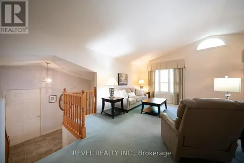 23 Trillium Way Brantford ON N3R 7T7