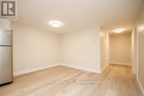 2430 Iris Street Ottawa ON K2C 1C6