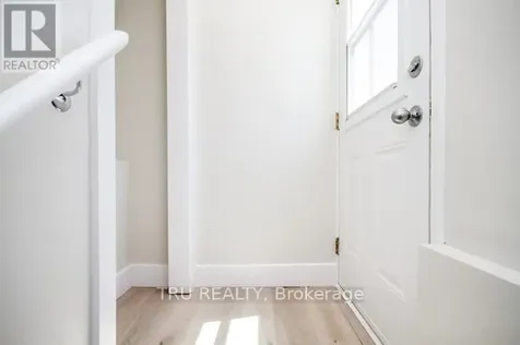 2430 Iris Street Ottawa ON K2C 1C6