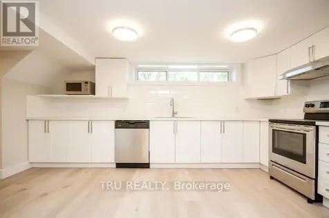 2430 Iris Street Ottawa ON K2C 1C6