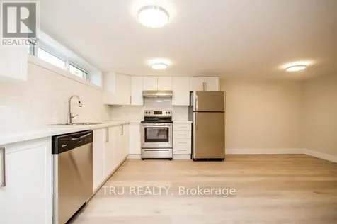 2430 Iris Street Ottawa ON K2C 1C6