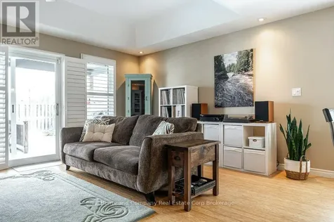22 Findlay Place Stratford ON N5A 0A7