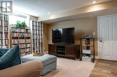 22 Findlay Place Stratford ON N5A 0A7