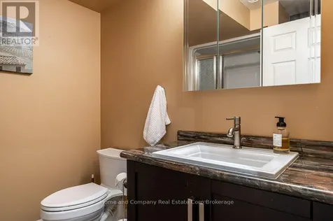 22 Findlay Place Stratford ON N5A 0A7