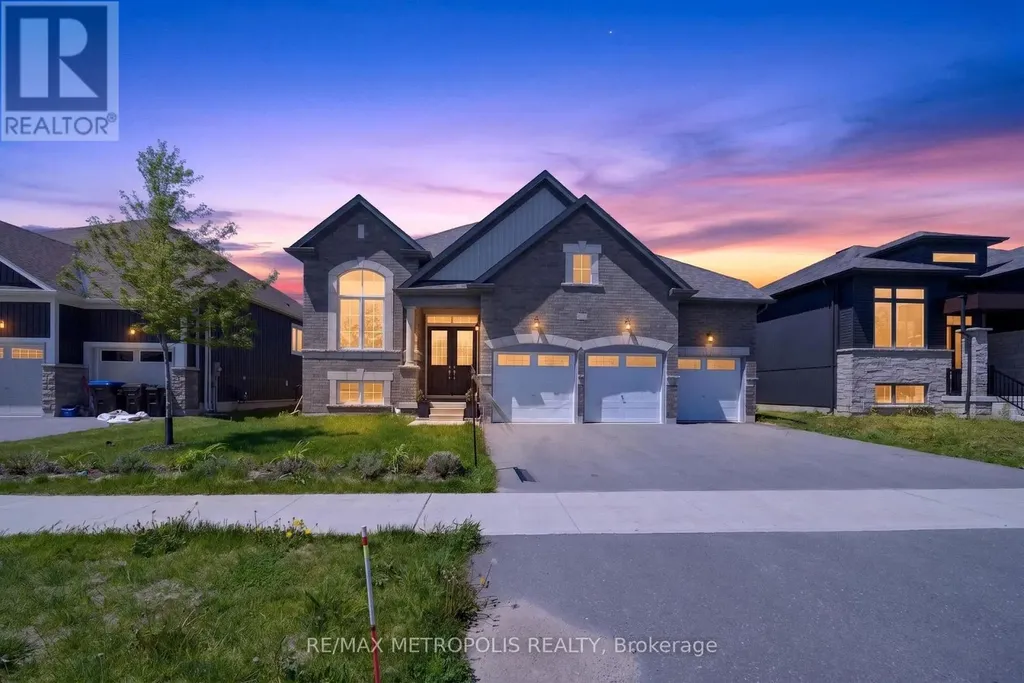 298 Ramblewood Drive Wasaga Beach ON L9Z 2B2