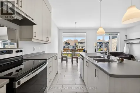 298 Ramblewood Drive Wasaga Beach ON L9Z 2B2