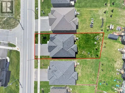 298 Ramblewood Drive Wasaga Beach ON L9Z 2B2