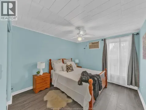 6211 Thornberry Crescent Windsor ON N8T 3A5