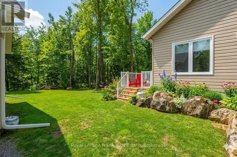 25 Lakeland Avenue Trent Lakes ON K0L 1J0