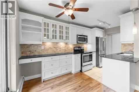 6390 Huggins Street Niagara Falls ON L2J 1H1
