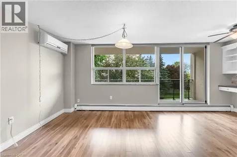 6390 Huggins Street Niagara Falls ON L2J 1H1