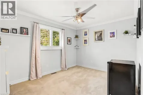 24 Benziger Lane Stoney Creek ON L8E 6B6