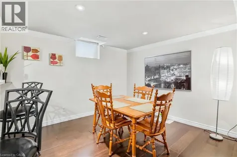 24 Benziger Lane Stoney Creek ON L8E 6B6