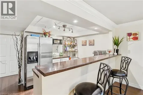 24 Benziger Lane Stoney Creek ON L8E 6B6