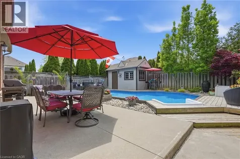 24 Benziger Lane Stoney Creek ON L8E 6B6