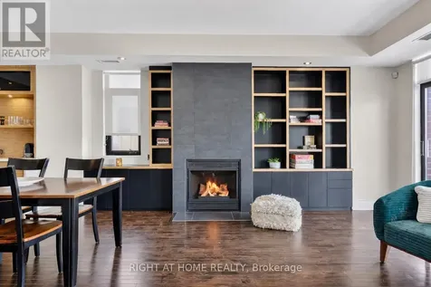374 Cooper Street Ottawa ON K2P 2P4