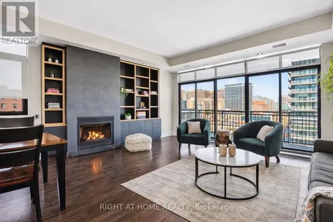 374 Cooper Street Ottawa ON K2P 2P4