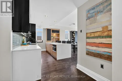374 Cooper Street Ottawa ON K2P 2P4