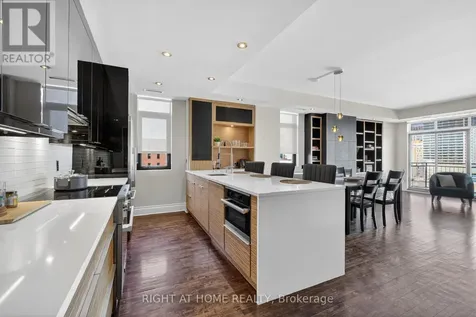 374 Cooper Street Ottawa ON K2P 2P4