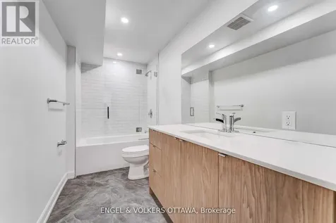 156 Fifth Avenue Ottawa ON K1S 2M8