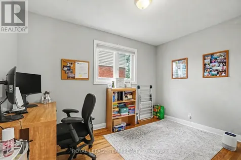 707 Edison Avenue Ottawa ON K2A 1W2