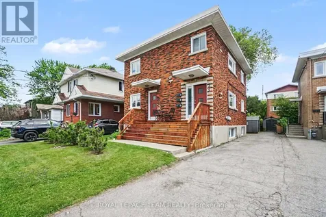 707 Edison Avenue Ottawa ON K2A 1W2
