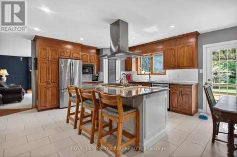 8651 Irish Drive Strathroy-caradoc ON N0L 1W0