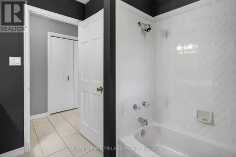 8651 Irish Drive Strathroy-caradoc ON N0L 1W0