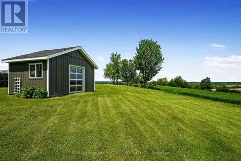 100 County 2 Road Otonabee-south Monaghan ON L0A 1G0