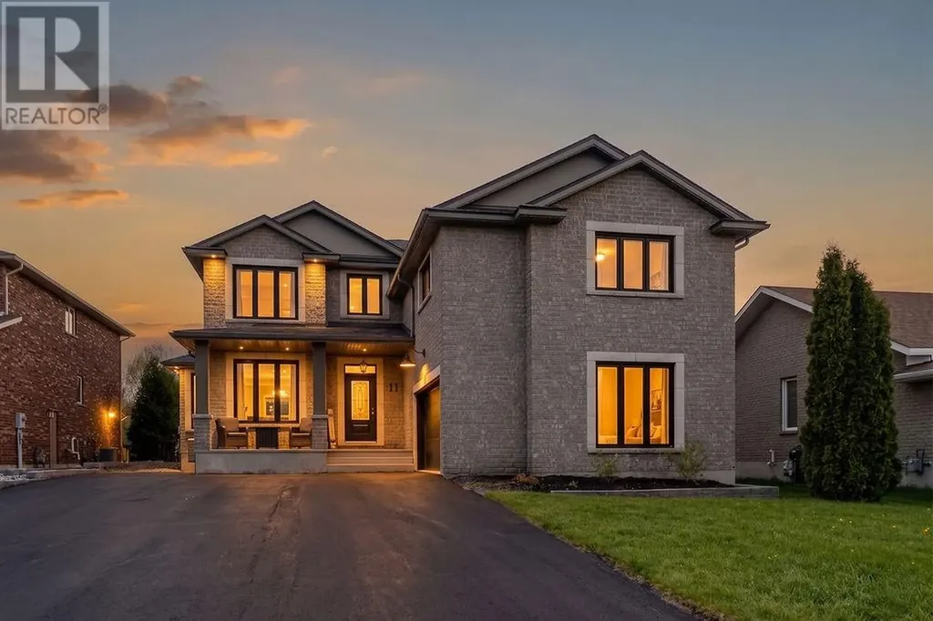 11 Landreville Drive Greater Sudbury ON P3A 0A1