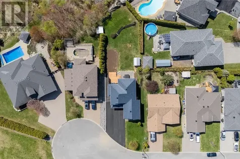 11 Landreville Drive Greater Sudbury ON P3A 0A1