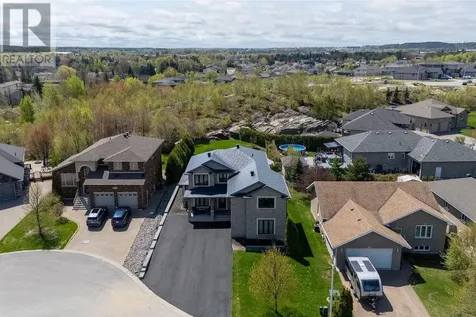 11 Landreville Drive Greater Sudbury ON P3A 0A1