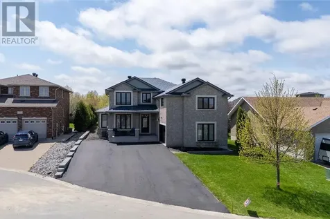 11 Landreville Drive Greater Sudbury ON P3A 0A1