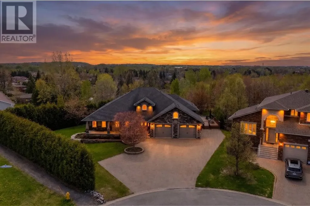 3 Landreville Drive Sudbury ON P3A 0A1